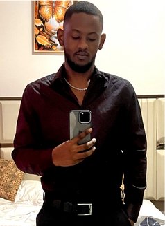 Axle - Male escort in Nairobi Photo 2 of 2