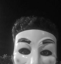 Axun - Acompañantes masculino in Thiruvananthapuram