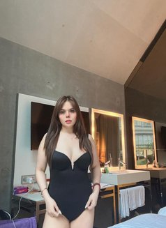 AYA AT YOUR SERVICE - escort in Abu Dhabi Photo 11 of 13