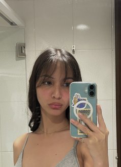 Aya - escort in Hangzhou Photo 13 of 13