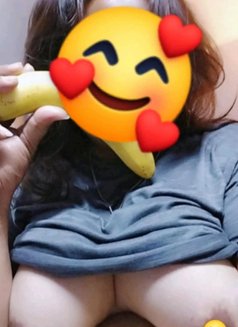 Aya Bottom Vers - Transsexual escort in Abu Dhabi Photo 2 of 5
