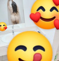 Aya Bottom Vers - Transsexual escort in Abu Dhabi