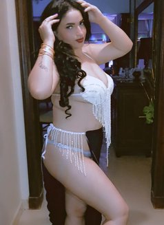 Aya - escort in Cairo Photo 5 of 6