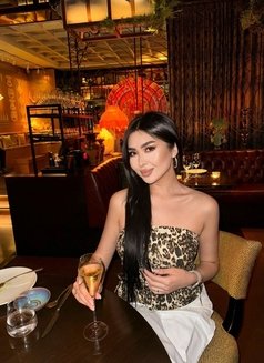 Aya - puta in Dubai Photo 1 of 6