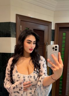 Aya - dominatrix in Dubai Photo 4 of 7