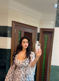 Aya - dominatrix in Dubai Photo 5 of 7