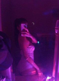 Aya Smith - escort in Manila Photo 1 of 4