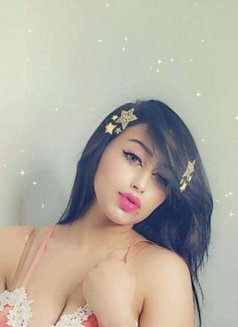 Aya - escort in Erbil Photo 1 of 2