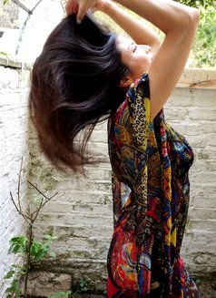 Aya Tantra - masseuse in London Photo 5 of 7
