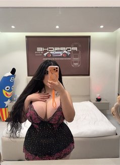 AYA - puta in Riyadh Photo 8 of 9