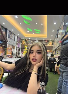 AYA - puta in Riyadh Photo 11 of 11