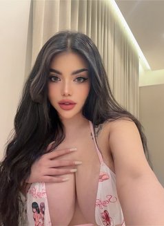 AYA - puta in Riyadh Photo 8 of 12