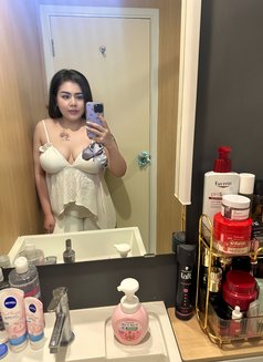 Aya - escort in Riyadh Photo 1 of 2