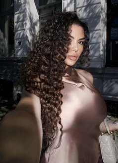 Ayah - escort in Dubai Photo 5 of 10