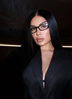 Ayah - escort in Dubai Photo 7 of 10
