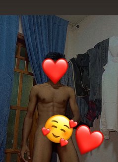 Ayan - Male escort in Colombo Photo 3 of 4