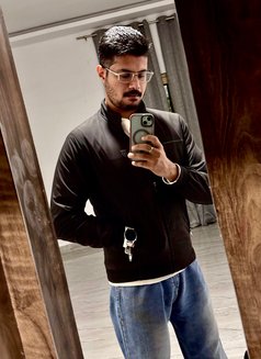 Ayan D - Male escort in Kolkata Photo 11 of 20