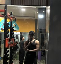 Ayan Hazarika - Acompañantes masculino in Guwahati