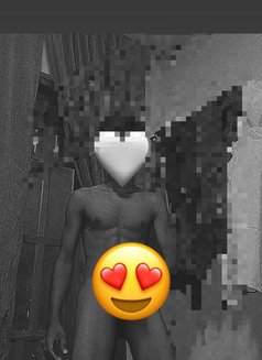 Ayan Ladies Dream Boy - Male escort in Colombo Photo 2 of 4