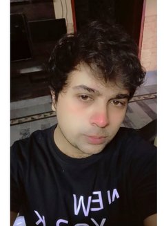 Ayan - Acompañantes masculino in Lahore Photo 3 of 3