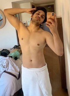 Ayansh Singh - Male escort in Lucknow Photo 2 of 2