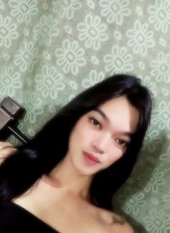 AyaShow - Transsexual escort in Manila Photo 5 of 5