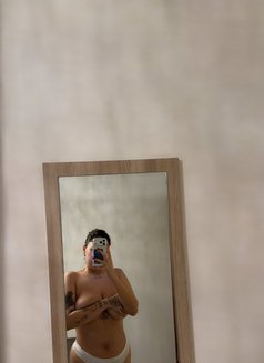 Aydan - escort in Riyadh Photo 6 of 6