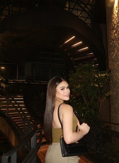 Ayen - puta in Pattaya Photo 7 of 16
