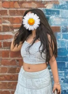 Ayesha (Cam & Real Meet) - escort in New Delhi Photo 7 of 10