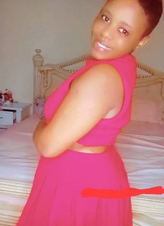 Ayesha - escort in Dammam Photo 1 of 3