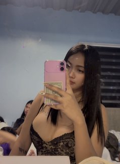Ayesha - escort in Abu Dhabi Photo 8 of 11