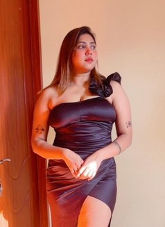 Ayesha Indian Model - escort in Al Manama Photo 2 of 3