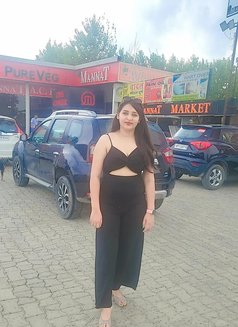 Ayesha Khan Cash Payment - escort in New Delhi Photo 1 of 1