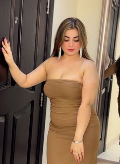 Ayesha Khan - puta in Dubai Photo 1 of 7