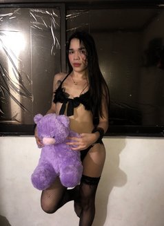 Ayesha, meet,cum,content - Acompañantes transexual in Manila Photo 1 of 8