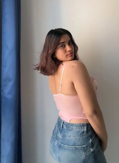 Ayesha (Meeting & Cam Session) Available - escort in Navi Mumbai Photo 2 of 5