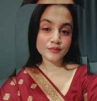 Ayesha Mumbai Model - escort in Al Manama Photo 1 of 6