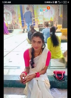 Ayesha Roy - Transsexual escort in Hyderabad Photo 2 of 3
