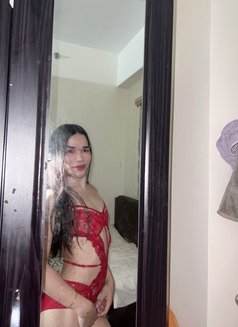 Ayesha Sebastian - Acompañantes transexual in Manila Photo 6 of 13