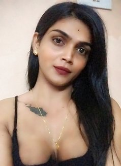 Ayesharoy Independent Escort Begumpet - Transsexual escort in Hyderabad Photo 1 of 16