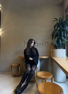 Ayha - escort in İstanbul Photo 8 of 9