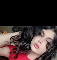Ayham - Transsexual escort in Damascus