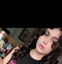 Ayham - Transsexual escort in Damascus