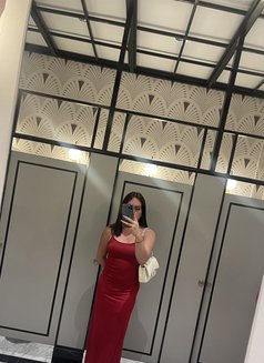 Ayii Lagramada - Transsexual escort in Manila Photo 6 of 6