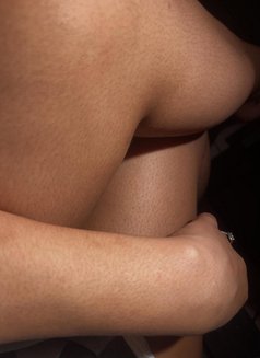 Ayinke - escort in Okinawa Island Photo 1 of 4