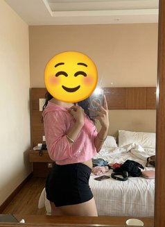 Ayisha indep. (Cam with real meet) - escort in Hyderabad Photo 5 of 6