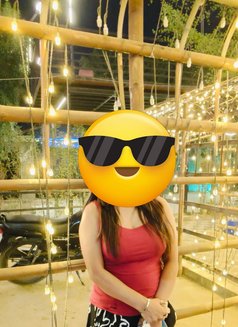 Ayisha Khan - escort in New Delhi Photo 2 of 4