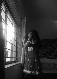 Ayisha Malayali College Girl - puta in Kochi Photo 2 of 3