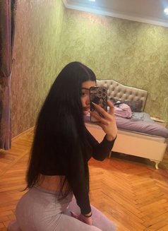 Ayjan - escort in Dubai Photo 1 of 3