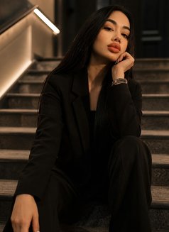 Ayka - escort in İstanbul Photo 2 of 6